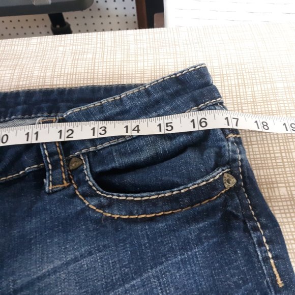 KUT from the Kloth Women's Kate Low Rise Crop Jeans Size 12 So Low Embroidered - Picture 13 of 15